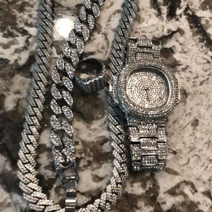 Bundle of cz jewelry.